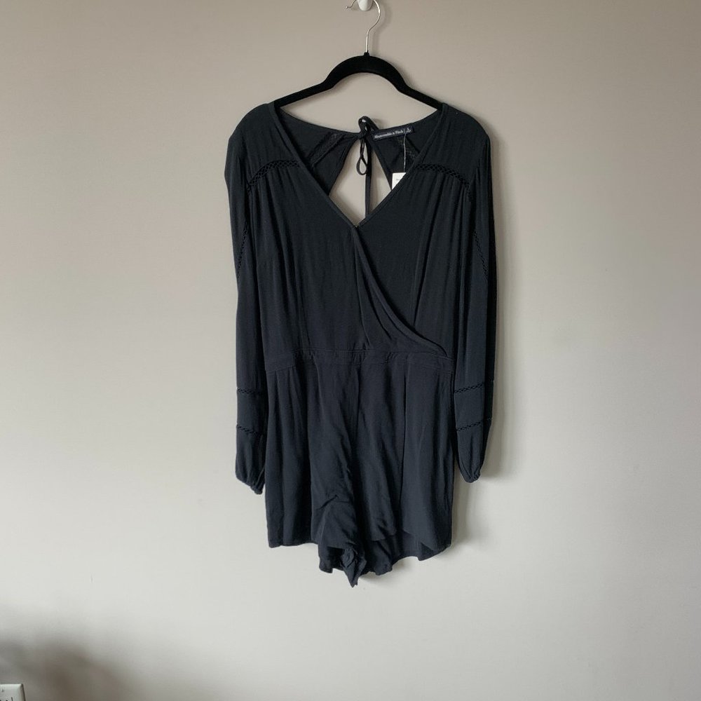 NWT Abercrombie & Fitch Romper (long sleeve w/ back detail) - Black - size Large